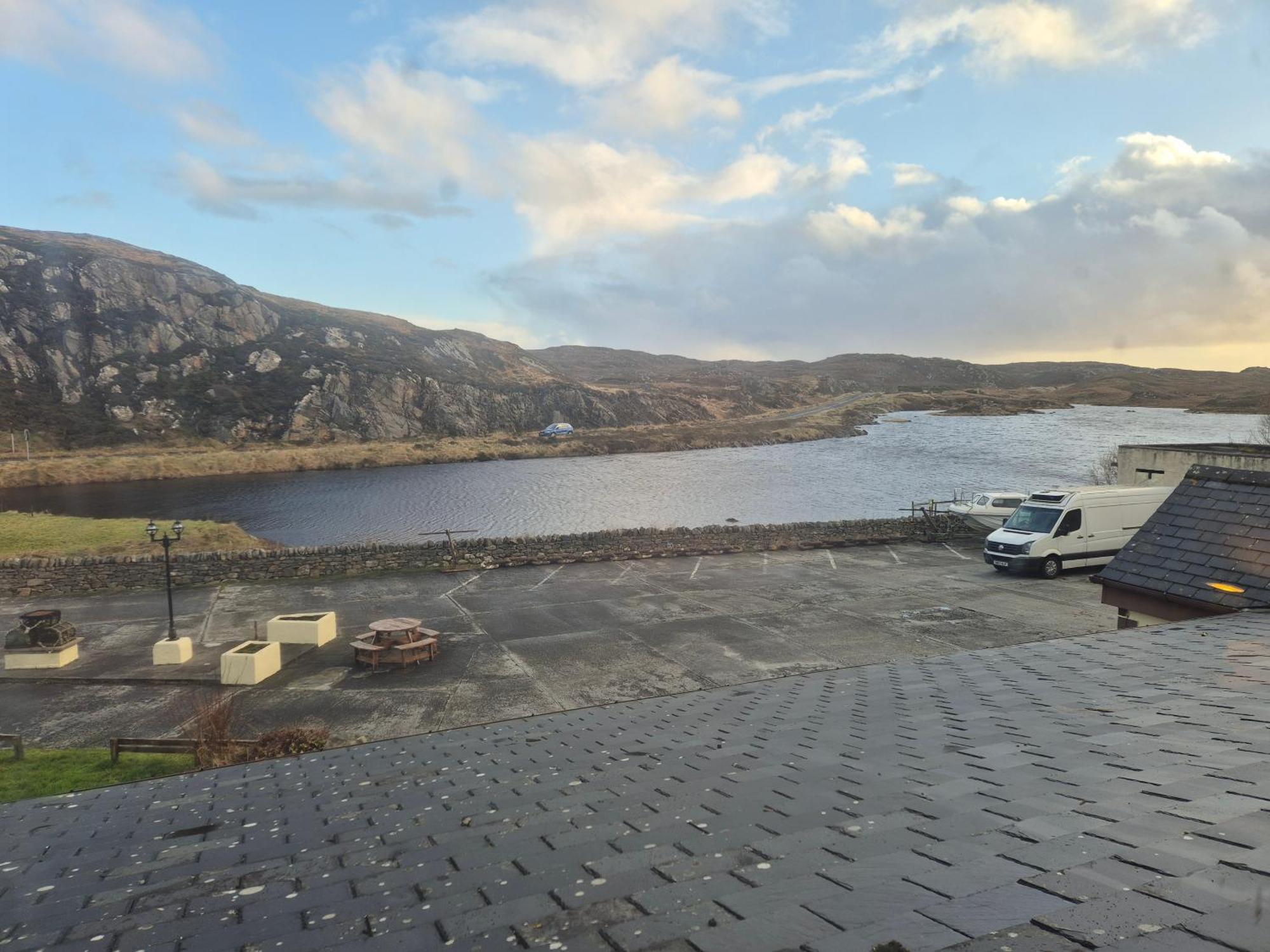 Doune Braes Hotel Breasclete Exterior foto